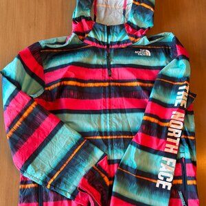 Northface Windbreaker NEW Size Youth 18/20 Women's small/medium Lightweight